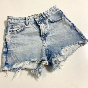 Denim Co. Distressed Denim Shorts – Size 4